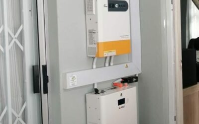 8kVa Inverter, 1 x 5.12kWh Battery